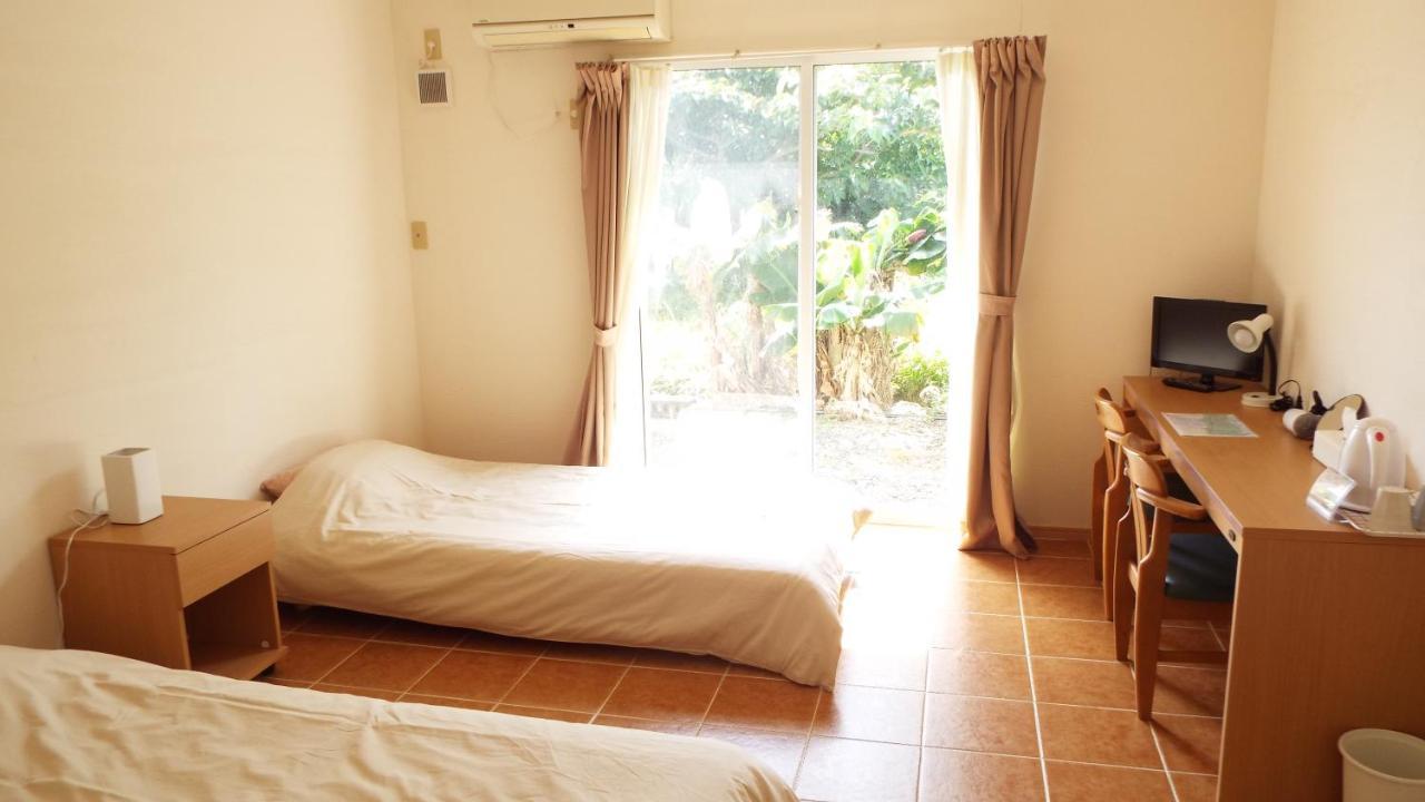 فندق Asobibase Yamabare-House Ishigaki  المظهر الخارجي الصورة